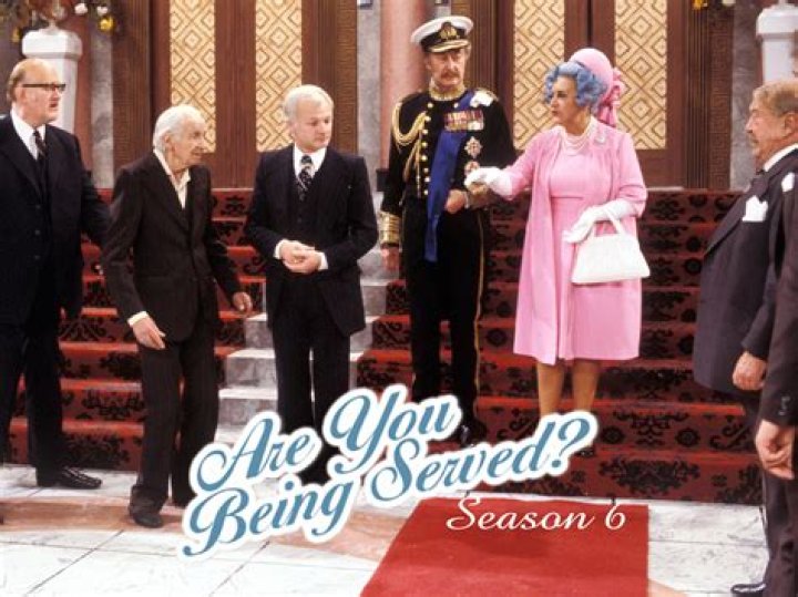 Are there any surviving cast members of Are You Being Served?
