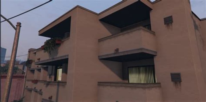 Can a US citizen sell property in India?