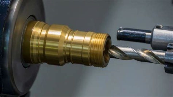 Can drilling be done on lathe?