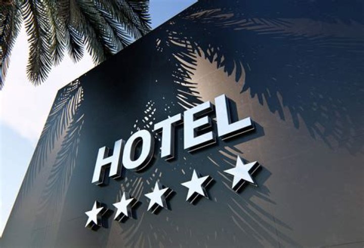 Can hotels be 5 stars?
