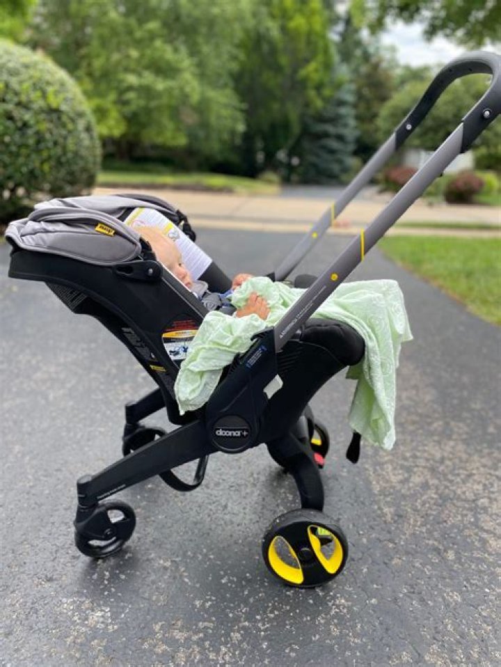 Can stroller be used for newborns?
