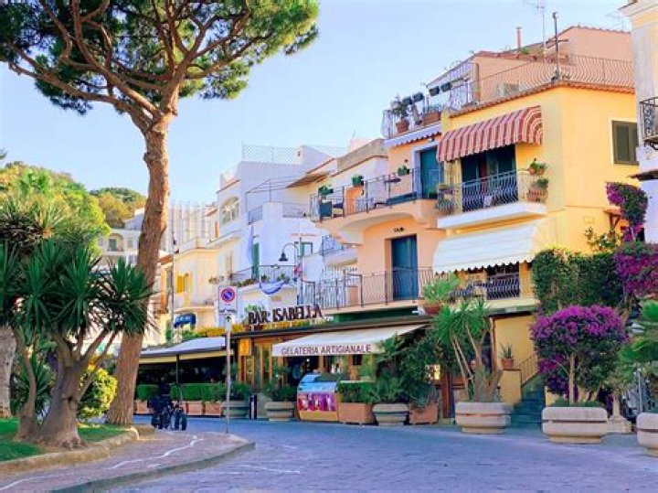 Does Chase Bank have any promotional offers?