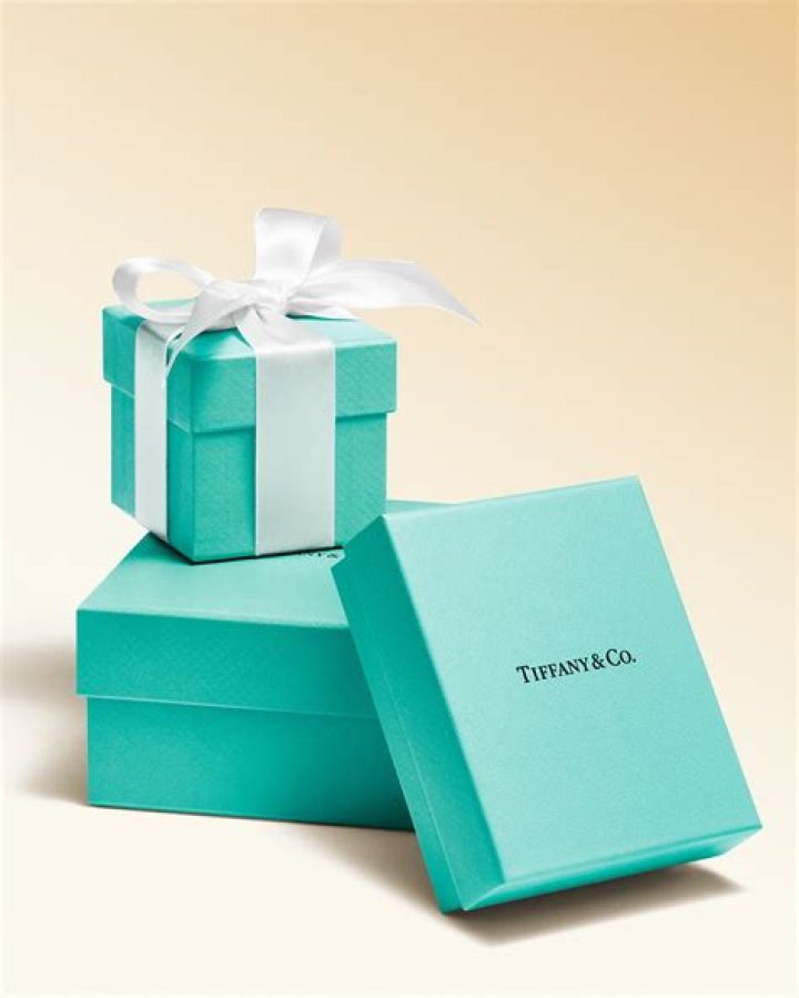 Does Tiffany sell their boxes?