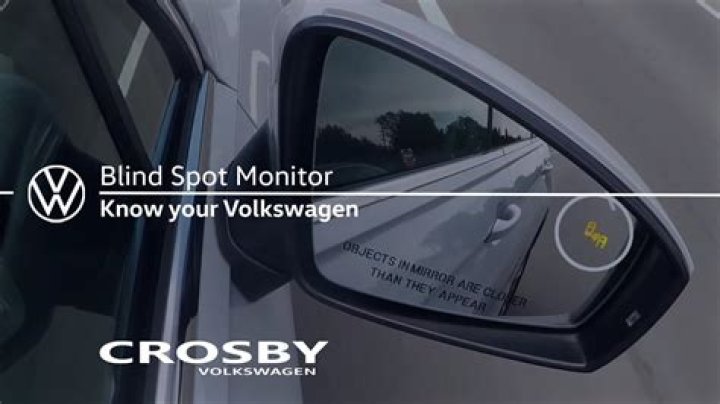 Does VW Golf have blind spot monitoring?