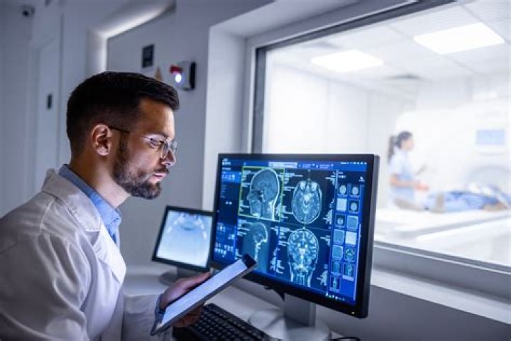 How do I get a radiology tech certificate?