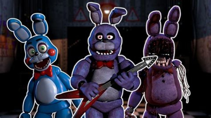 How do you stop Toy Bonnie in FNaF 2?