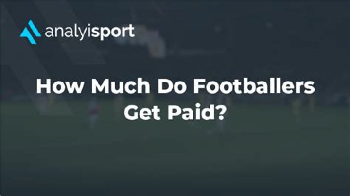 How much do semi-pro footballers get paid?