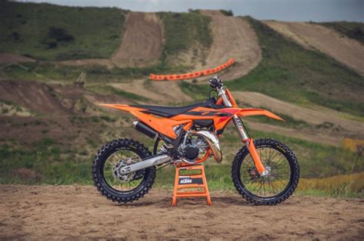 How much HP does KTM 85 have?