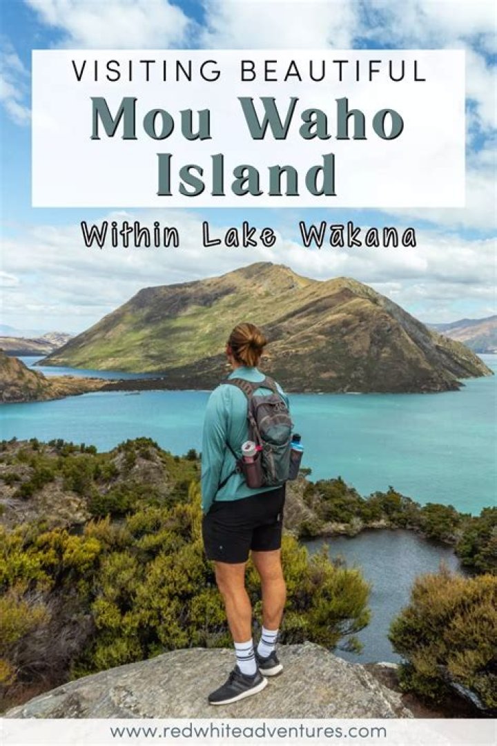 How to get to Mou Waho Island?