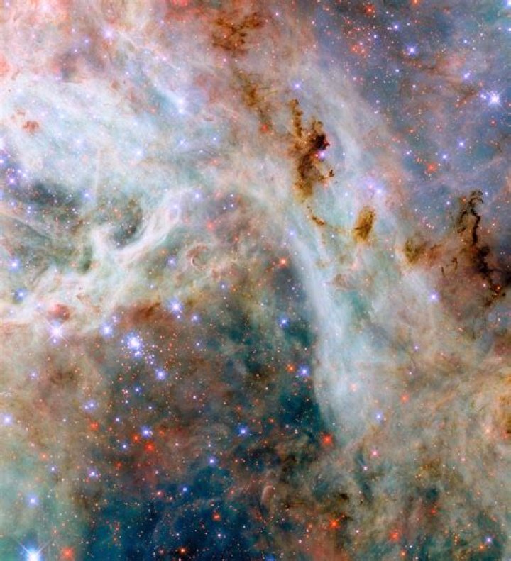 Is a pulsar a nebula?