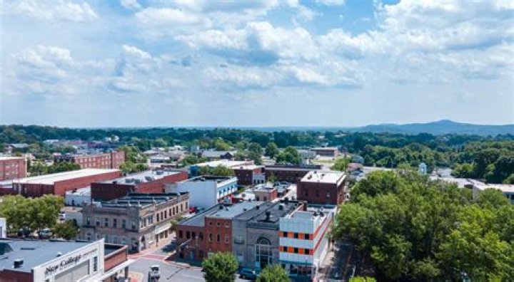 Is Addison Texas A nice place to live?