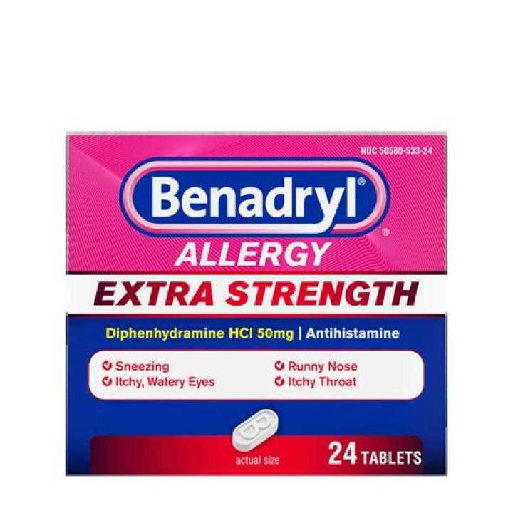 Is Benadryl same thing as Tylenol PM?