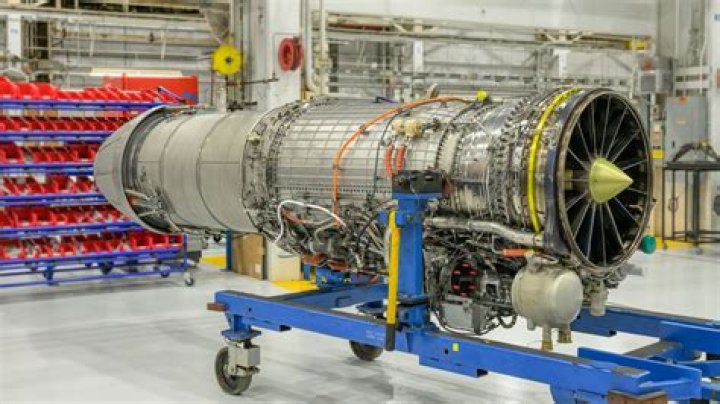 Is GE still making jet engines?