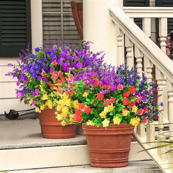 Is it OK to put fake flowers outside?