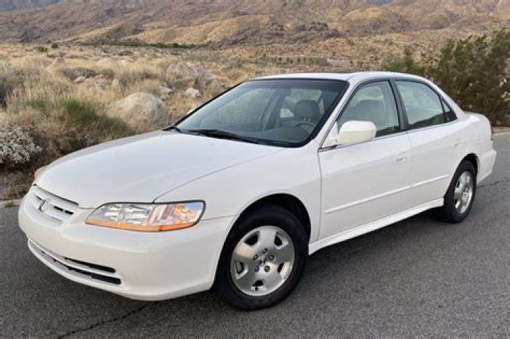 Is the 2004 Honda Accord a good car?