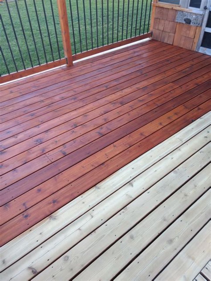 Should you stain cedar shakes?