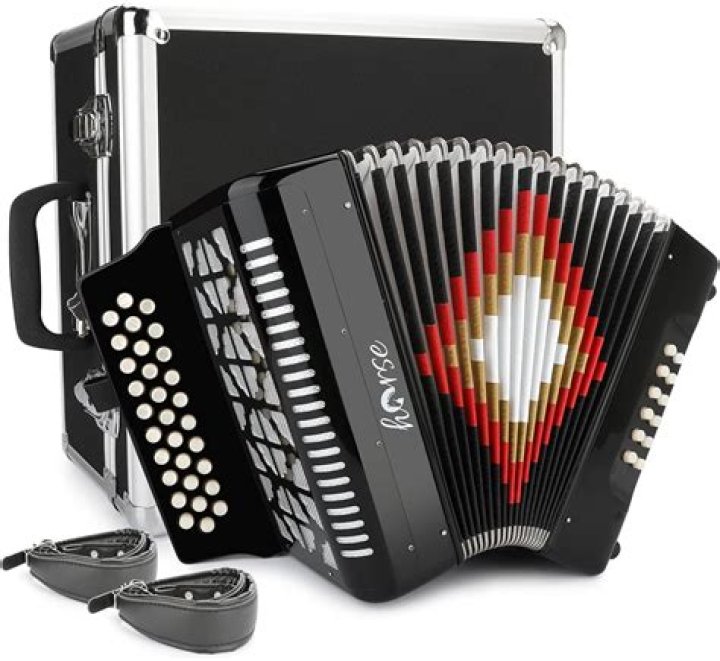 What are the different sizes of accordions?