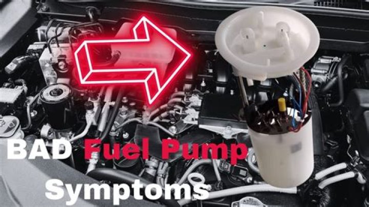 What are the symptoms of a bad fuel pump on an outboard motor?