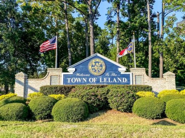 What did Leland do to Laura?