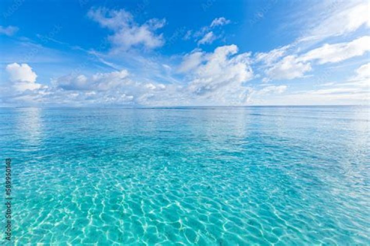 What does it mean when you dream of crystal clear water?