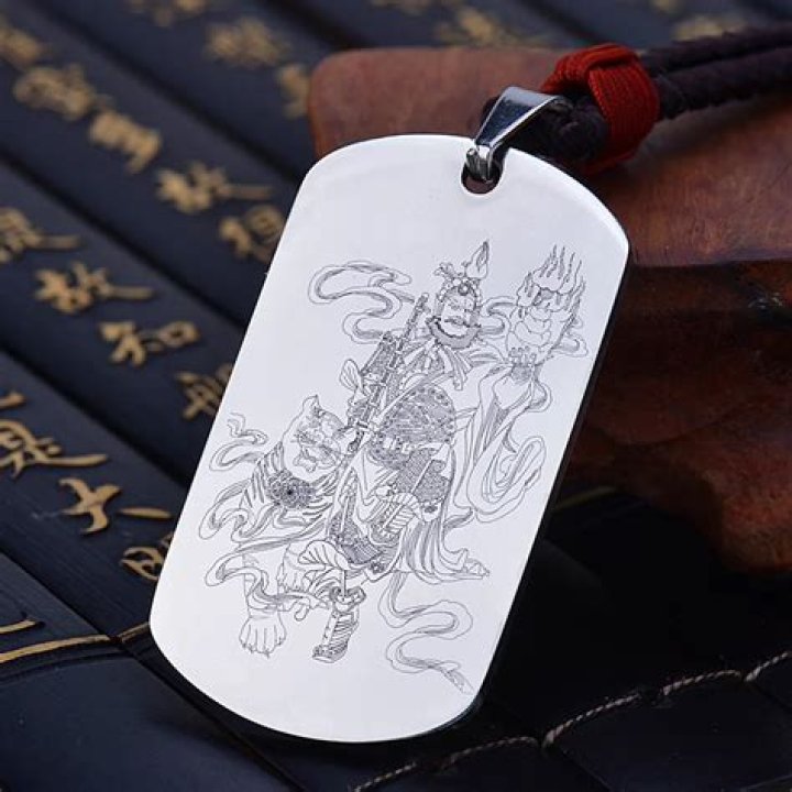 What does Kai Guang amulet mean?