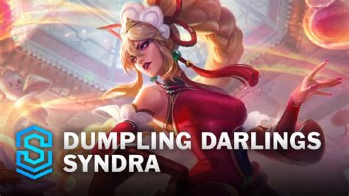 What does Syndra do in lol?