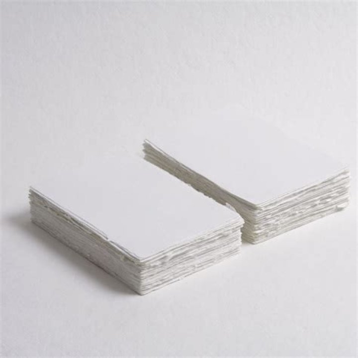 What is a paper deckle?