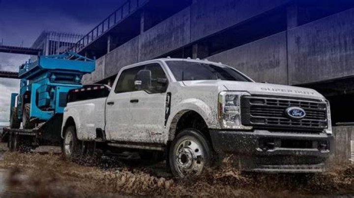 What is the GVW of a 2002 Ford F-550?