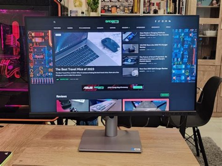 What is the lifespan of a nixie tube?