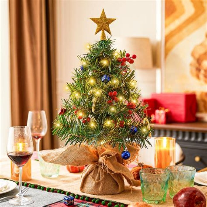 What size is a tabletop Christmas tree?