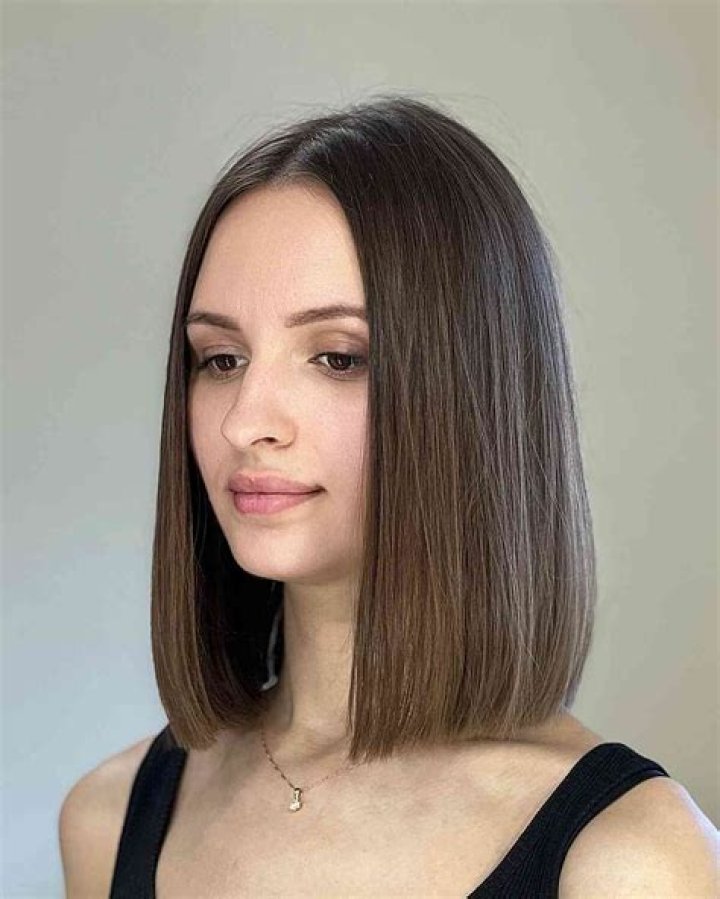 Which cut is best for shoulder length hair?