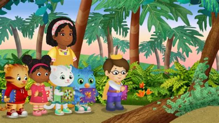 Which episode does Daniel Tiger get a shot?