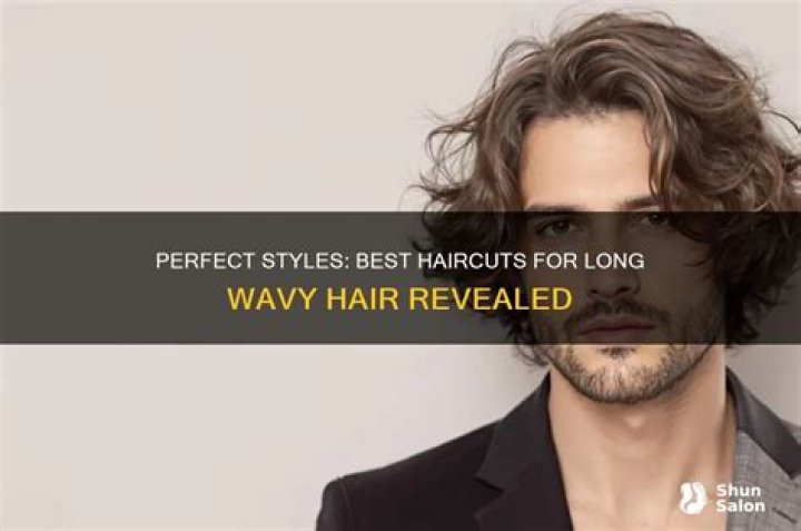 Which haircut is best for long wavy hair?